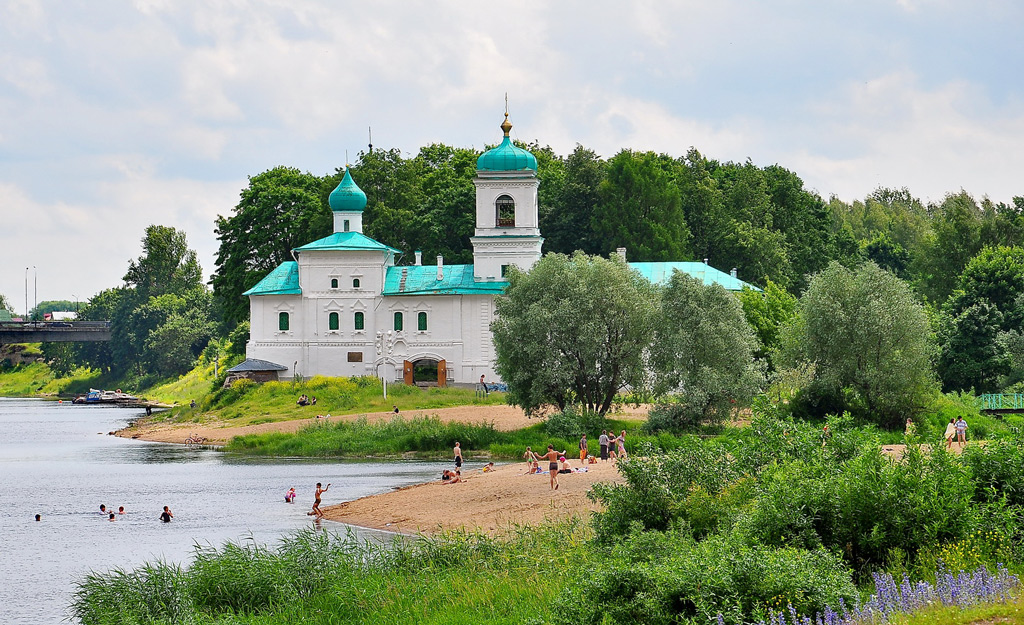 Ансамбль Мирожского монастыря