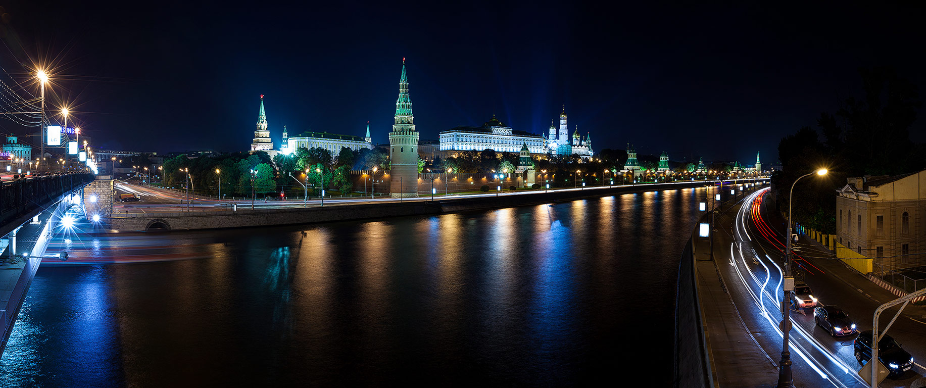 Кремлевская набережная панорама