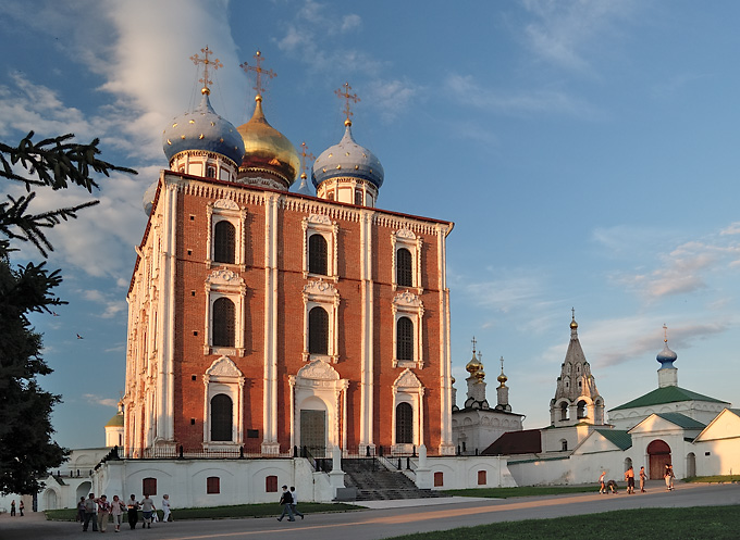 Рязанский Кремль Успенский собор осень